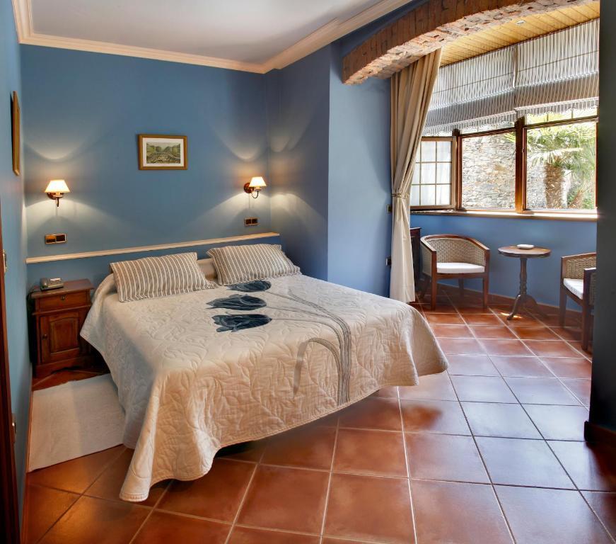 Hotel Villa De Luarca Oda fotoğraf